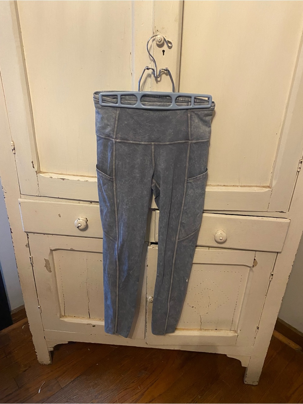 Gray High-Waist Pocket Leggings - Women Lululemon size 4